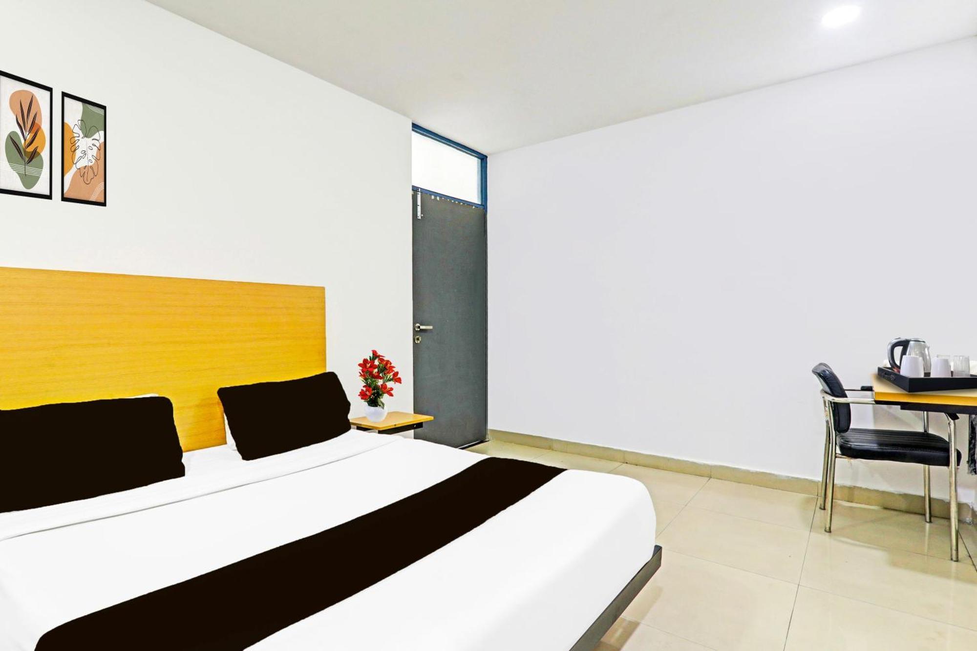 Super Hotel O Jankipuram Near Sahara State Formerly Basera Homes Hasanganj エクステリア 写真