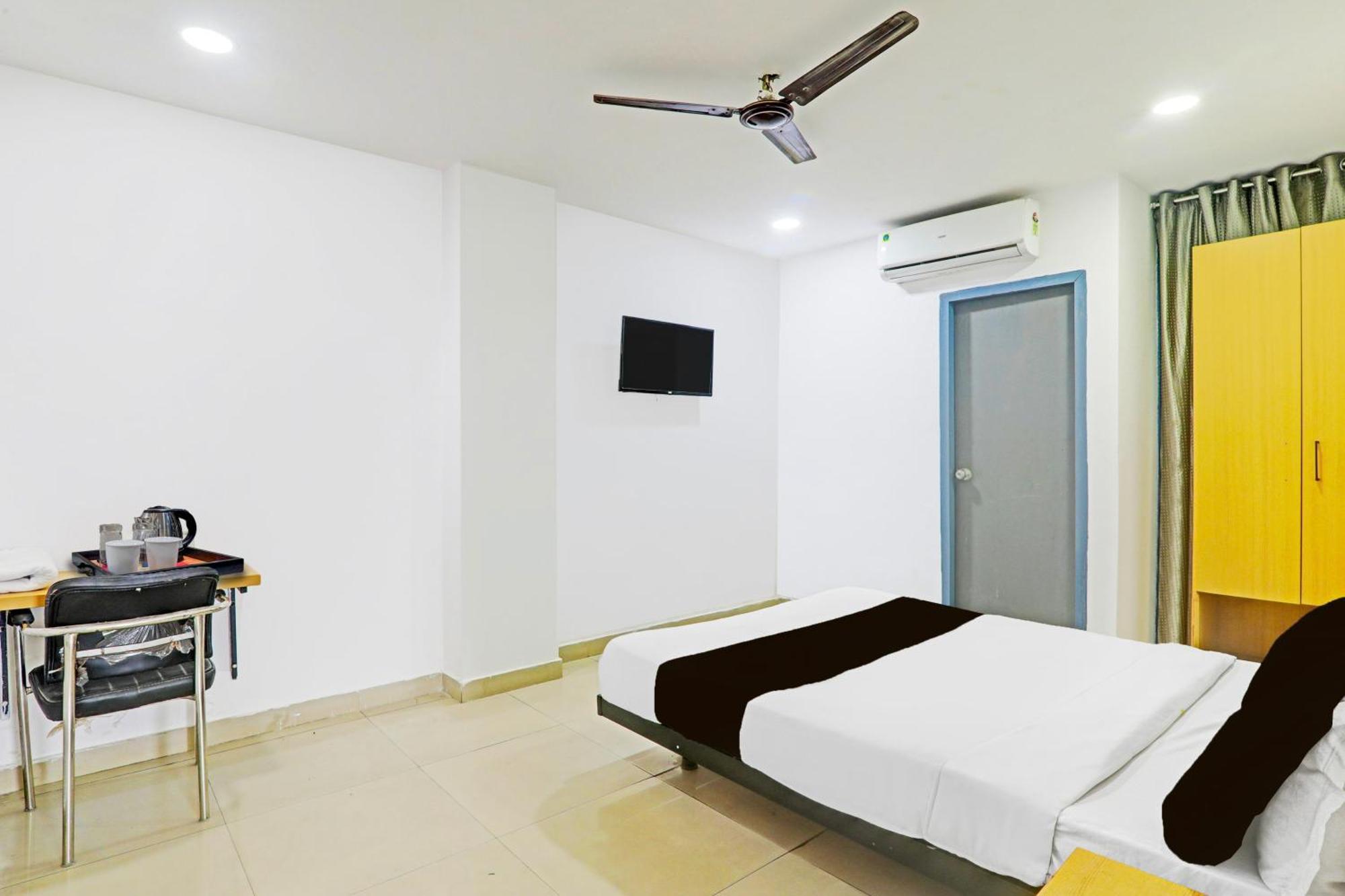 Super Hotel O Jankipuram Near Sahara State Formerly Basera Homes Hasanganj エクステリア 写真